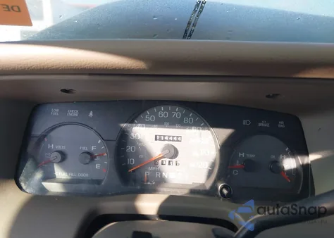 2000 Mercury Grand Marquis Ls from USA, damaged, VIN 2MEFM75W6YX692636